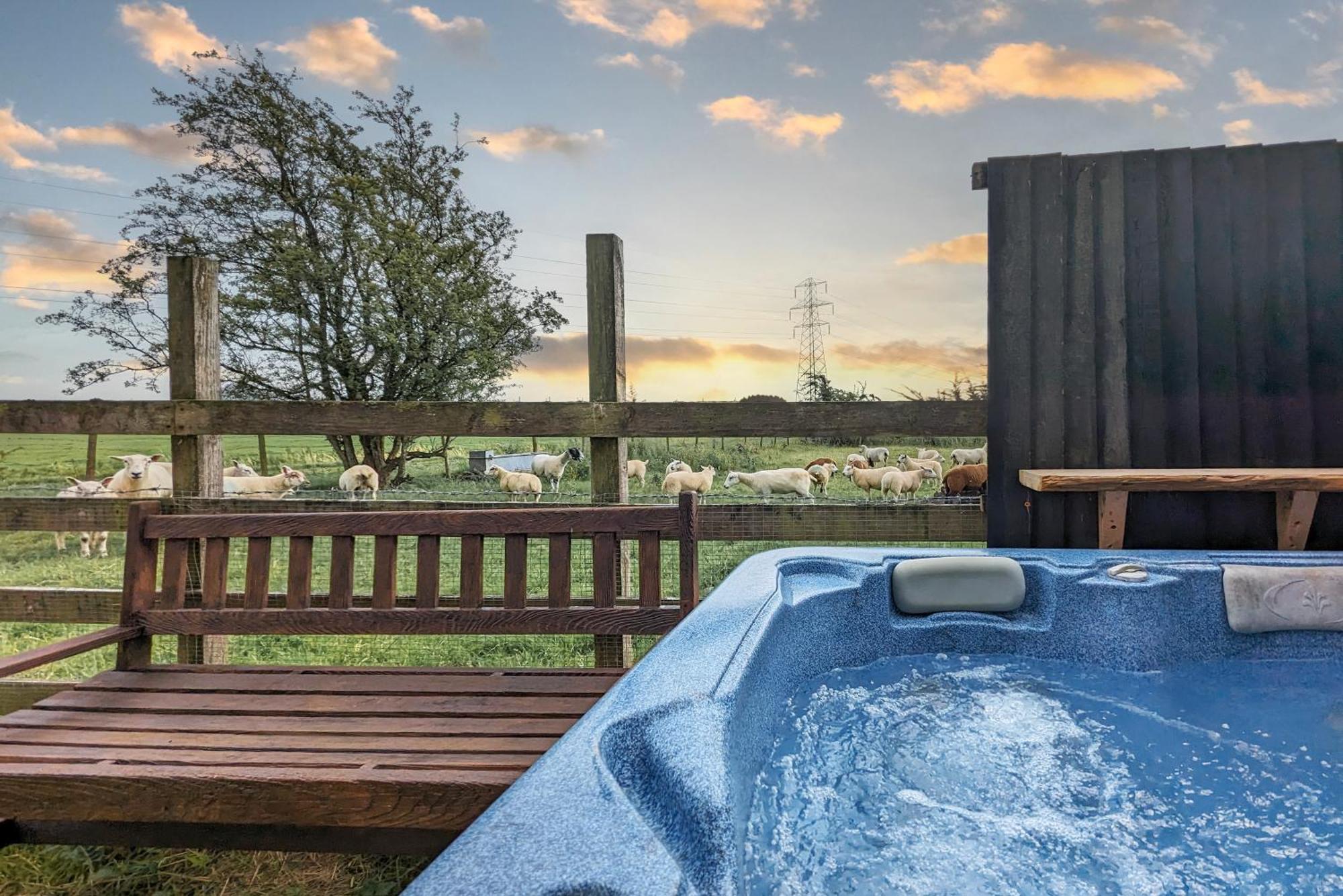 The Gilpin Farmhouse, Lake District Getaway Levens Εξωτερικό φωτογραφία